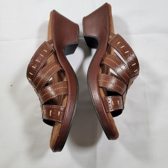 Womens Croft And Barrow Leather Wedge Heel Sandals Size 8.5 M - Picture 4 of 11